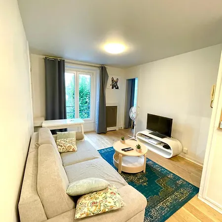 Cosy 2 Pieces Proche De Paris Avec Parking Apartment Gentilly Exterior photo