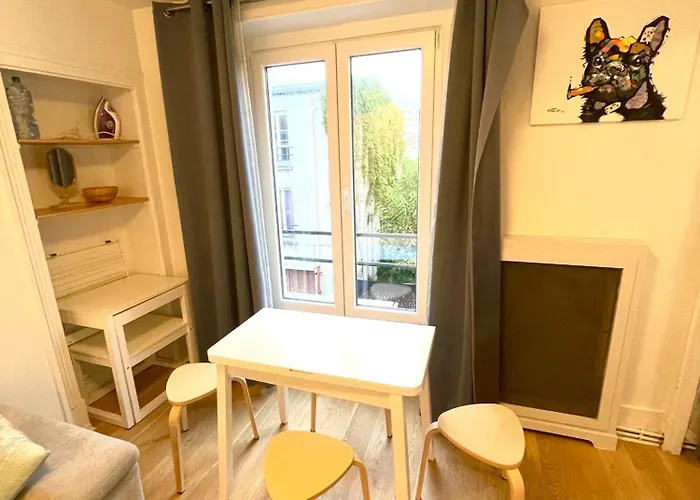 Cosy 2 Pieces Proche De Paris Avec Parking